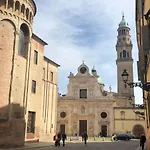 Luxury 5 Al Duomo Di Parma