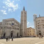 Luxury 5 Al Duomo Di Parma