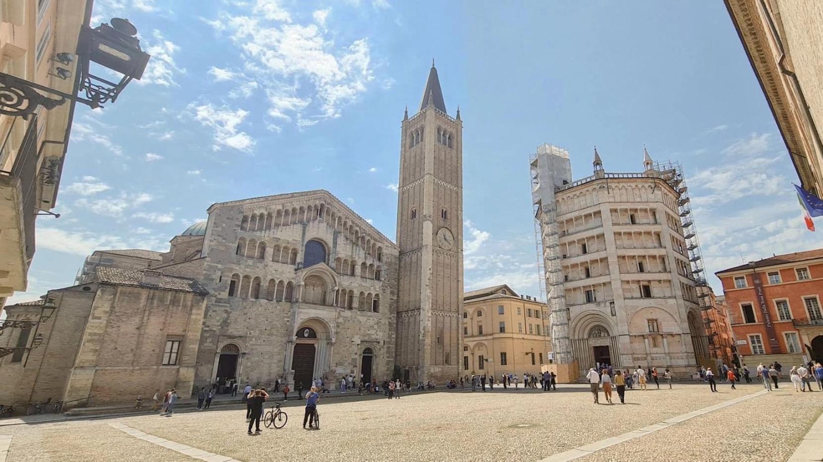 Luxury 5 Al Duomo Di * Parma